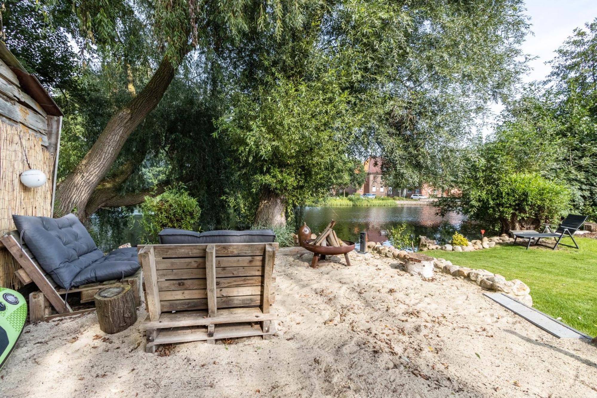 Ferienwohnung Am Parksee Bad Bodenteich Exteriör bild